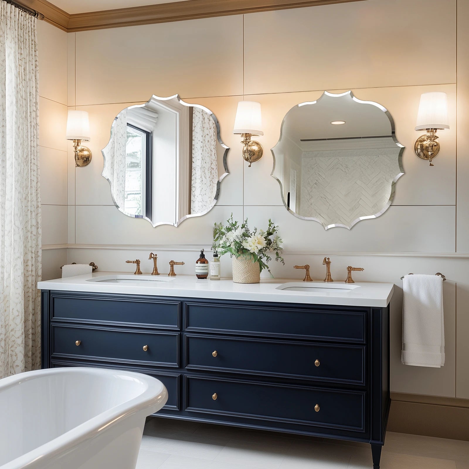 Miroir mural irrégulier sans cadre biseauté